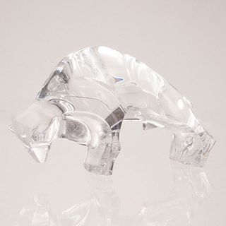 Toro. Francia, siglo XX. Elaborado en cristal de Baccarat. Marcado inferior.25 cm de longitud