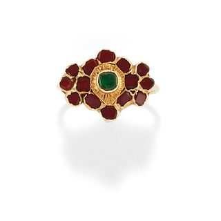 A 18K yellow gold, green gemstone and garnet ring, south-Italy 17th Century
