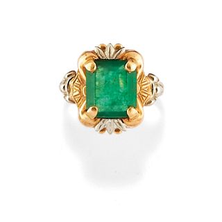 A 18K two-color gold and emerald ring, circa 1930