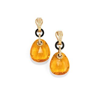 A 18K yellow gold, onyx, quartz and diamond earclips