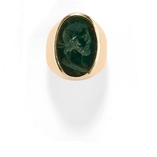 A 18K two-color gold and green gemstone ring, first half of 20th Century