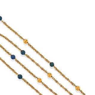 A 18K yellow gold and lapislazuli necklace