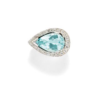 A 18K white gold, aquamarine and diamond ring