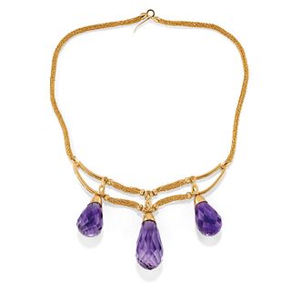 A 18K yellow gold and amethyst necklace