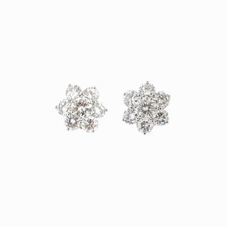 2.10TCW Diamond Cluster Earrings
