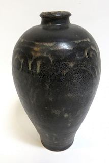 Black Glaze Meiping Jar