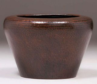 Stickley Brothers #249 Hammered Copper Jardiniere c1910