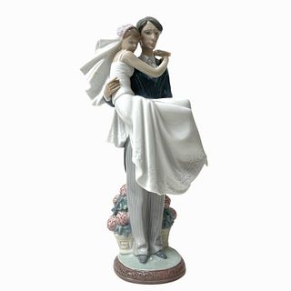 Lladro Porcelain Bride & Groom Figurine