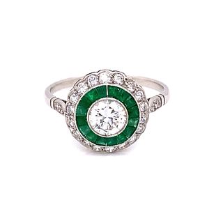Platinum Emerald Diamond Target RingÊ