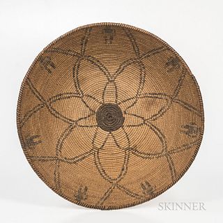 Southwest Coiled Pictorial Basketry Tray, Apache, c. 1900, flat bottom and gently flared sides, with central petal design and populated