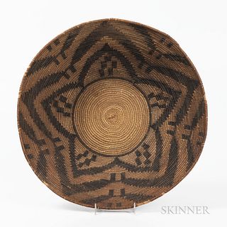 Large Southwest Coiled Basketry Bowl, Apache, c. 1900, the flat bottom undecorated, with high sloping sides, decorated with a radiating