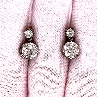 1920' Diamond Drop Earrings