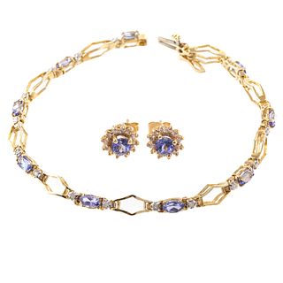A Tanzanite Bracelet & Earrings in 14K Yellow Gold