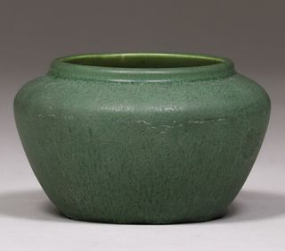Hampshire Pottery #74 Matte Green Vase c1910