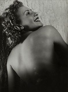 Elio Luxardo (1908-1969)  - Untitled (Nude), years 1950