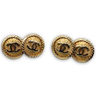 Chanel Large CC Button Drop Earrings Gold Tone 20A – Coco Approved
