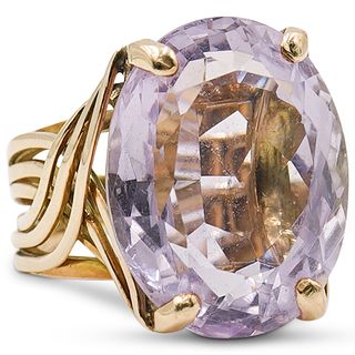 14k Gold and Amethyst RIng
