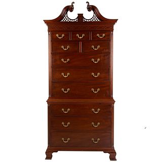 Federal Style Mahogany Chest on Chest