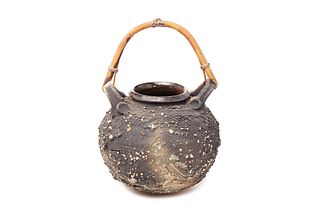 ISKANDAR JALIL | Pottery - Pot with Rotan Handle