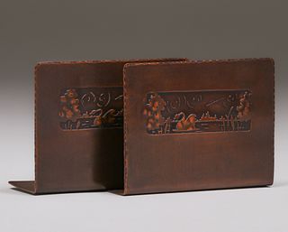 Early Craftsman Studios Hammered Copper Bookends c1920s