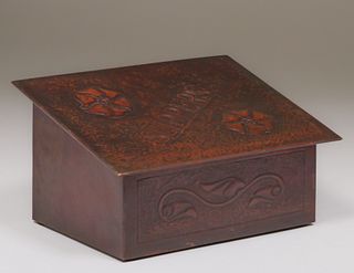 English Arts & Crafts Hammered Copper â€œSlippersâ€ Box c1905