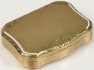 14 Karat Gold Box with Hinged Lid
fine cross thatching and white enamel lines
marked 585
2" x 1 1/2" x 3/8"
34.5 grams