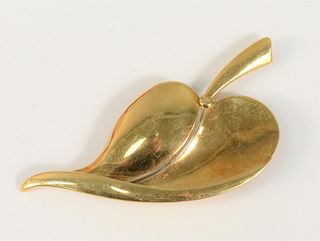 18 Karat Gold Leaf Brooch
16.4 grams