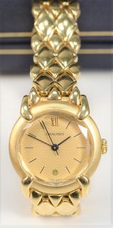 Chaumet 18 Karat Gold Ladies Watch with 18K Gold Band
in original box
26.3 millimeters
total weight 90 grams
