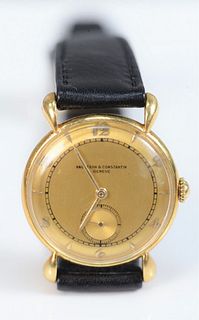 Vacheron Constantin 18 Karat Gold Men's Wristwatch
with out swept lugs
29.2 millimeters