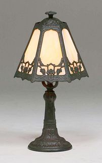 Arts & Crafts Six-Panel Grapevine Overlay Boudoir Lamp c1920