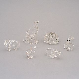 Lote de 6 figuras decorativas. Austria. SXX. En cristal Swarovski. Consta de: puercoespín, hipopótamo, oso felino, ardilla y lobo.