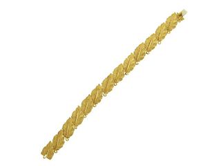 Buccellati Classic Gold Leaf Bracelet