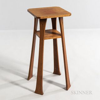 Stickley Arhaus Collector Edition Plant Stand, United States, 2008, with maker's brand and metal button, ht. 29 3/4, wd. 14, dp. 14 in.