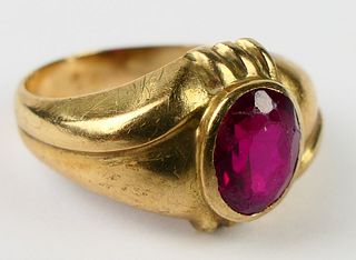 GENTS ANTIQUE 10KT Y GOLD AND RUBY RING