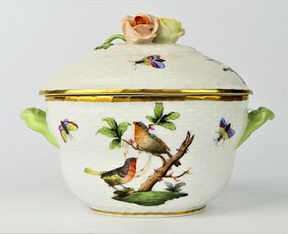 HEREND QUEEN VICTORIA COVERED PORCELAIN BOWL