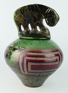 NAVAJO LIDDED VESSEL WITH BISON FINIAL TO LID