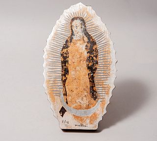 DIEGO MATTHAI. Virgen de Guadalupe, 2017-2018. Firmado. En talla de madera con aplicaciones de hoja de plata 8/15.