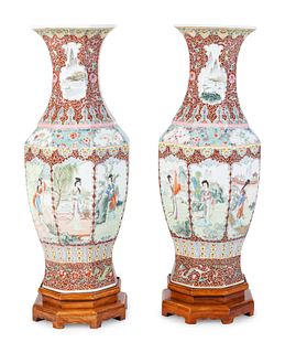 A Pair of Chinese Export Enameled Porcelain Vases
