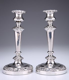 A PAIR OF OLD SHEFFIELD PLATE CANDLESTICKS, by D & G Holy, 