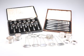 A COLLECTION OF SILVER, including a pair of 800 grade silve