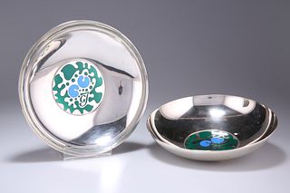 A RARE PAIR OF DANISH SILVER AND ENAMEL BOWLS, by Georg Jen