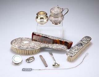 A GROUP OF ASSORTED SILVER ITEMS, including: AN ELIZABETH I