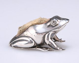 AN EDWARD VII SILVER FROG NOVELTY PIN CUSHION, by Adie & Lo