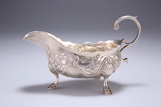 A GEORGE III SILVER SAUCEBOAT, possibly by Thomas Wallis I,