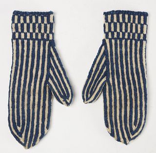 Early Wool Mittens