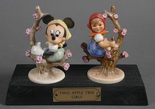 Disney Hummel TWO APPLE TREE GIRLS 141 TMK6