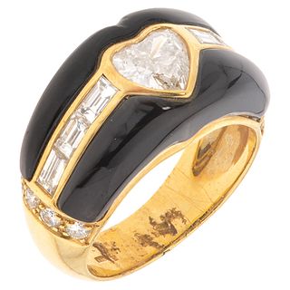 RING WITH ENAMEL AND DIAMONDS IN 18K YELLOW GOLD, Weight: 8.4 g, Size: 7