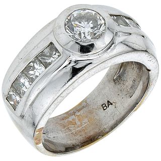 RING WITH DIAMONDS IN 14K WHITE GOLD Weight: 13.1 g. Size: 7 ¾ 1 Brilliant cut diamond ~ 0.75 ct Clarity: ...