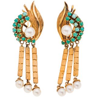 PAIR OF EARRINGS WITH CULTIVATED PEARLS AND TURQUOISE IN 14K YELLOW GOLD Post earrings. Weight: 22.4 g. Size: 0.6 x 2.3" (1.7 x 6.0 cm)