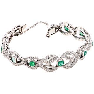 BRACELET WITH EMERALDS AND DIAMONDS IN PALADIUM SILVER Box clasp with safety chain